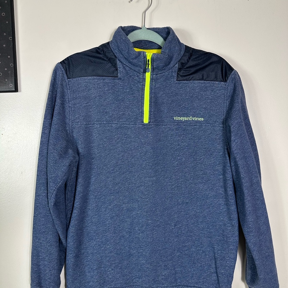 Vineyard Vines Heathered Gray Pullover with Lime Logo